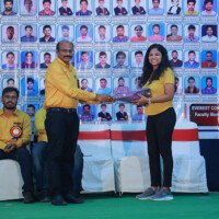 Director sir honors faculty member during testimonial event Director sir giving award to faculty member – testimonials at Hyderabad best coaching