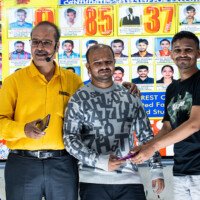 Everest Coaching Point faculty congratulating a successful student Faculty congratulating student – testimonials of academic success